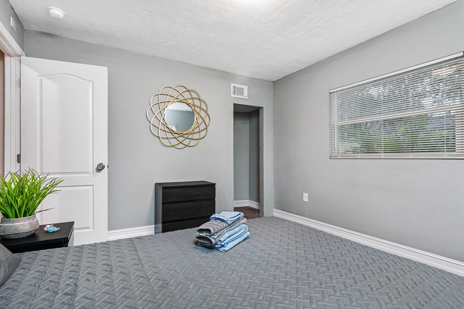 شقة Modern House In Clearwater With Access To A Shared Swimming Pool سيفتي هاربور الغرفة الصورة